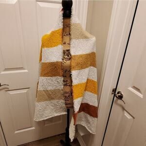 American eagle Mustard Brown Tan‎ Yellow striped scarf wrap New